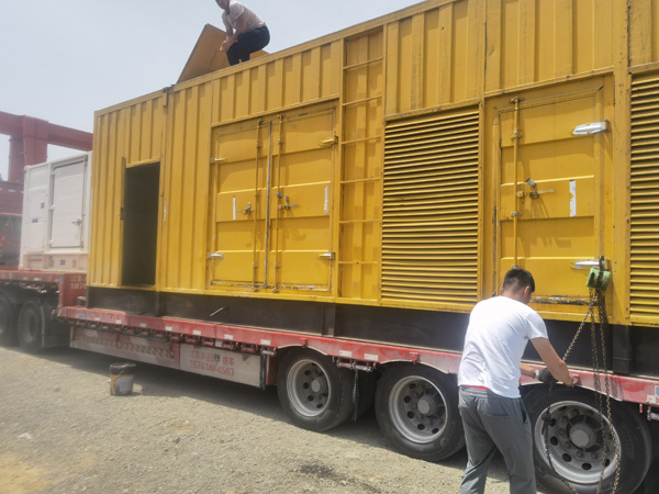 昌乐除了负载情况和发动机维护，还有哪些因素会影响 200kw 柴油发电机的油耗？